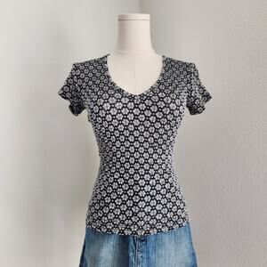 90s A. Byer Black White Floral Stretch Mesh V-Neck Fitted T-Shirt Top XS/S